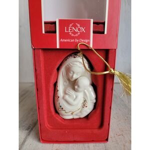 Lenox modonna child religious porcelain Nativity scene ornament Xmas